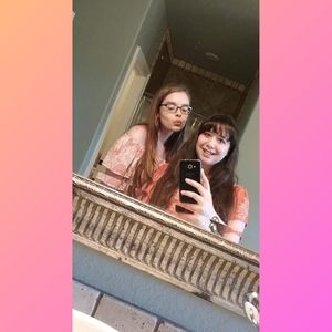 Meet your Posher, Jade